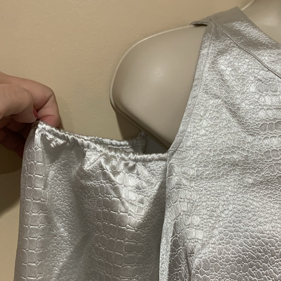 INC cold shoulder top - Picture 3 of 11